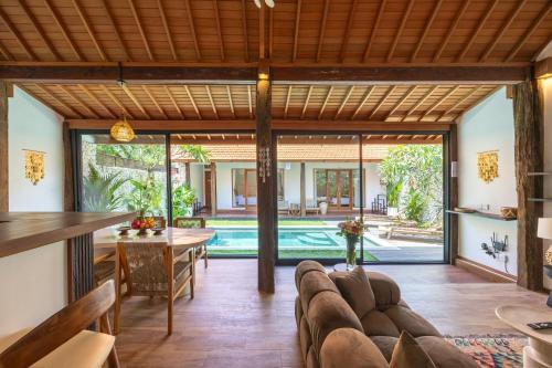 Villa Marsin Umalas - 10 Minutes to Finns Beach Club