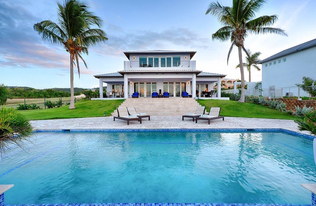Villa Martineau Belle Playa- Luxury Villa in Vieques