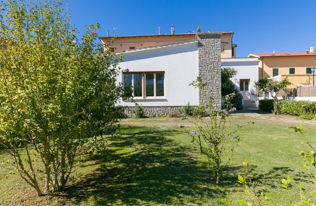 Villa "Mattera" mit großem Garten und in Meeresnähe