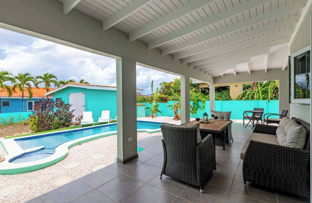 Villa Maya - Comfortable villa in a calm neighborhood