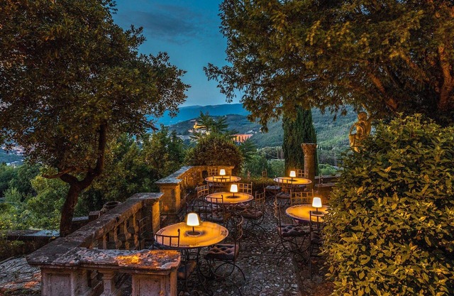 Villa Milani 20 - Zehn Schlafzimmer Villa, Schläft 20