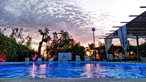 Villa Mirador del Sol, 45min playas de Doñana, 35min de Sevilla