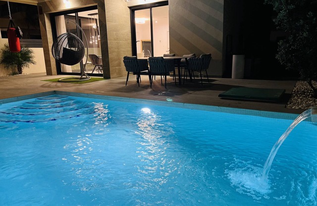 Villa 'Moderna Y Luminosa' mit privatem Pool, WLAN und Klimaanlage