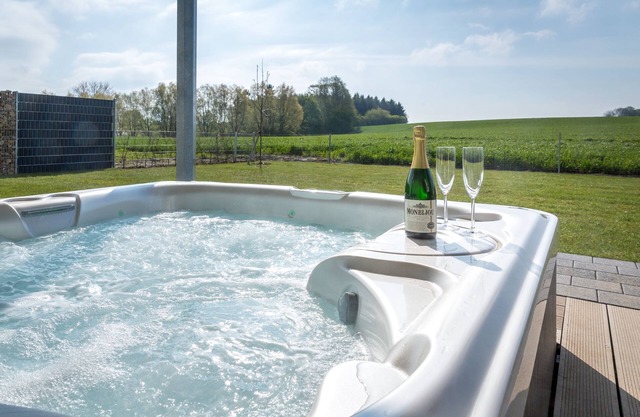 VILLA MON BIJOU / Luxus-EG-Fewo