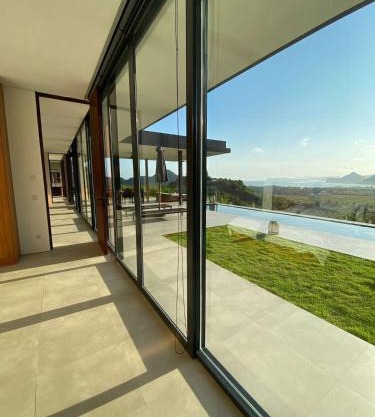 Villa Monaco - Oceanview Luxury with Private Pool