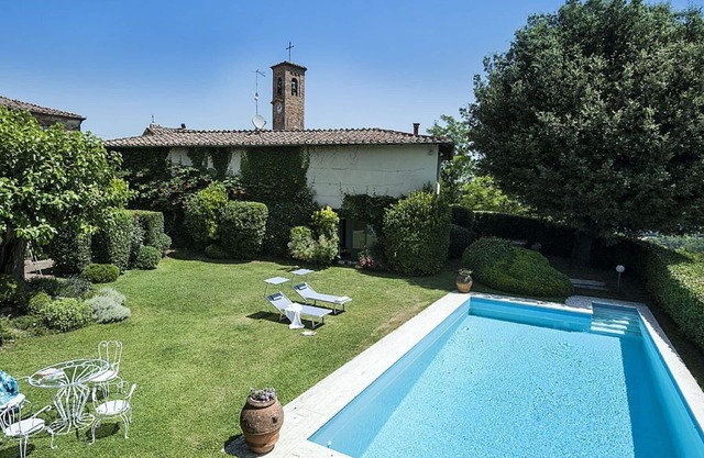 Villa Montalcinello in Siena, privater Pool
