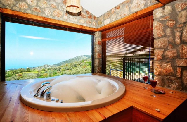 Villa Monte Telmossos with Private Pool, Jakuzzi and Sea View