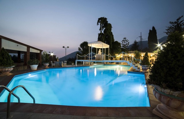 VIlla Montecaruso with swimming pool