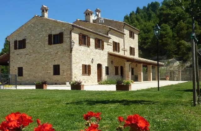 Villa Monti in Montelparo