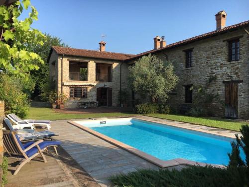 Villa Natura Piemonte with pool