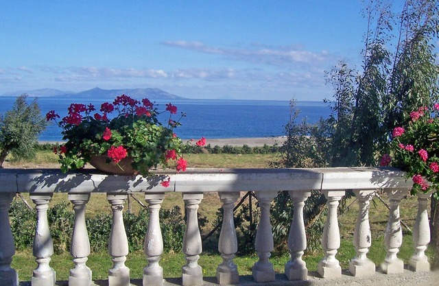 Villa am Meer mit herrlichem wiew von Äolischen Inseln