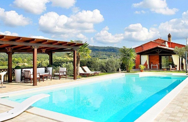 Villa Norma, fully refundable with voucher*: An elegant and welcoming two-story villa located on top of a small hill, with Free WI-FI.