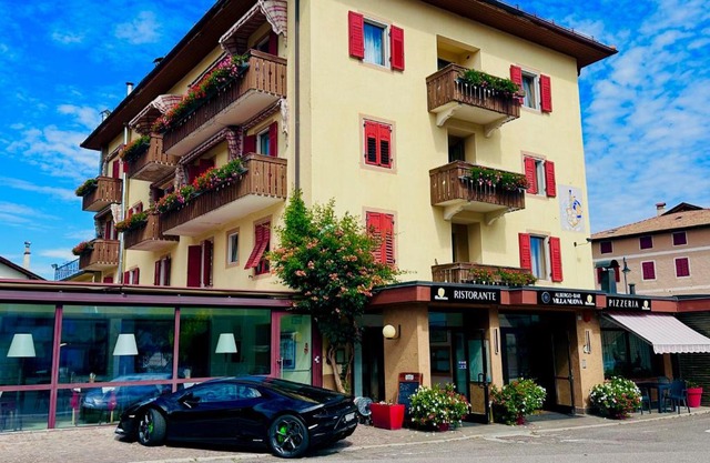 VILLA NUOVA