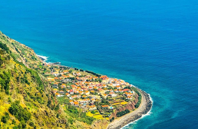 Villa Oceana, 2 bedroom house with stunning sea views