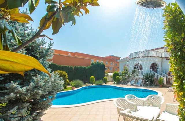 Villa Oggi