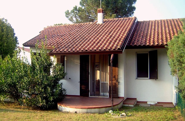 Villa mit großem privaten Garten