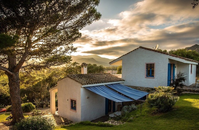 Villa am Meer von Südsardinien in einem privaten Park, 8 Betten