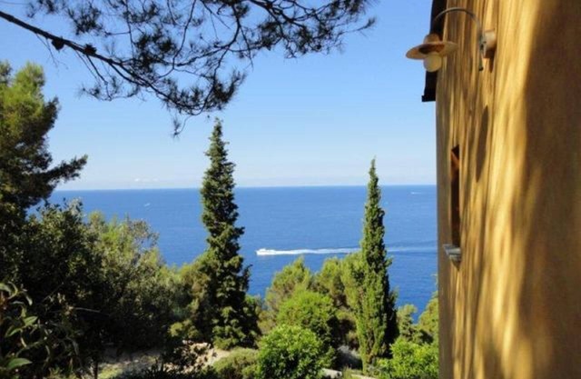 VILLA "ORANGE", IN DER NÄHE DER 5 TERRE, WUNDERBARE MEERBLICK