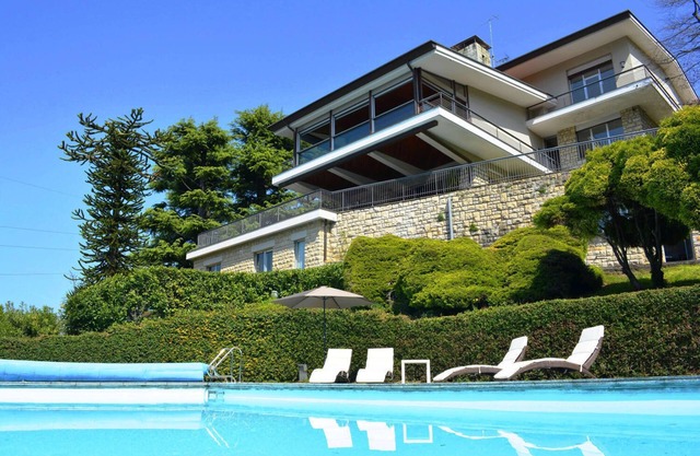 Villa Ornella-Luxury Villa-Version für 12 Personen