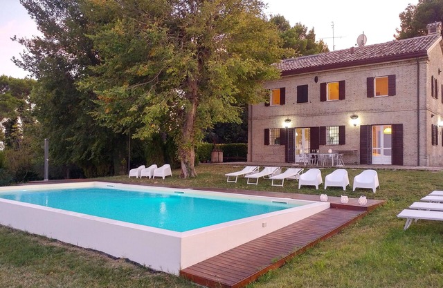 Villa mit Meerblick im Naturpark San Bartolo. Pesaro