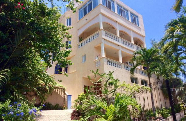Villa Paloma: Un alquiler de lujo con vista al mar en México