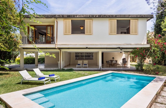 Villa Villa Palma 1. Chalet in Palma with private pool