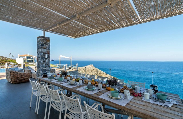 Penelope, eine Villa am Meer mit atemberaubendem Meer- und Sonnenuntergangsblick