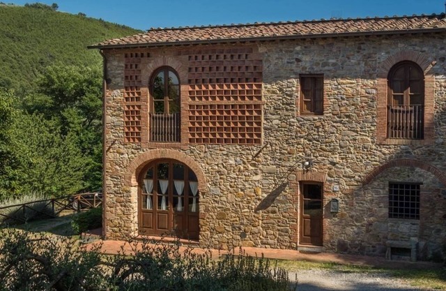 Villa Pergolone - Landhaus mit Pool & Garten in der Nähe von Lucca und Stränden