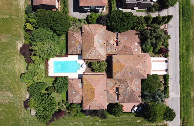 Villa Petrone| Luxuriöser Four Seasons jacuzziPool
