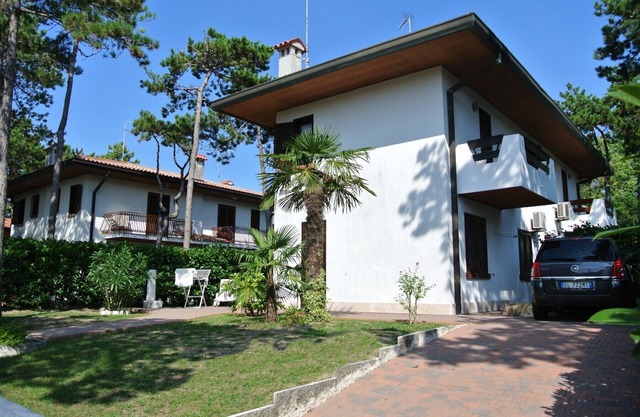 VILLA PINEA 35 MIT PRIVAT GARTEN