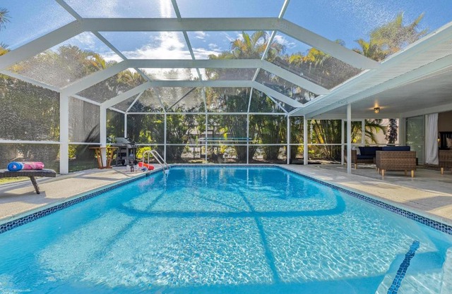 Villa Pipers Paradise - Cape Coral - Roelens Vacations