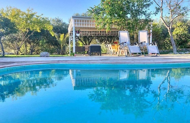 Villa Polina, fully refundable with voucher*: A welcoming two-story villa in a quiet position, surrounded by the Sicilian countryside, with Free WI-FI.