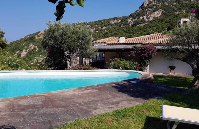 "Villa Porto Cervo mit Schwimmbad"