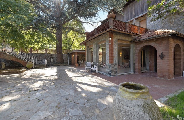Villa "Pratolina" mit privater Terrasse, Balkon und WLAN