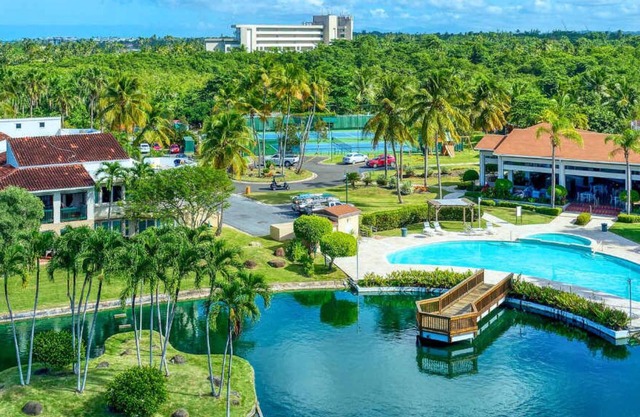 Villa Quenepa at Lakeside Villas