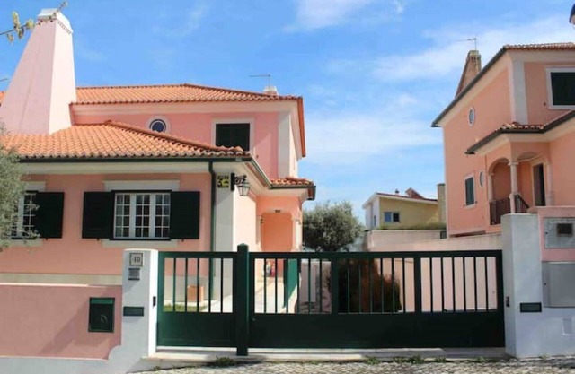 Villa Ramiro / Nähe Lissabon/ 3 Schlafzimmer - eigener großer Pool