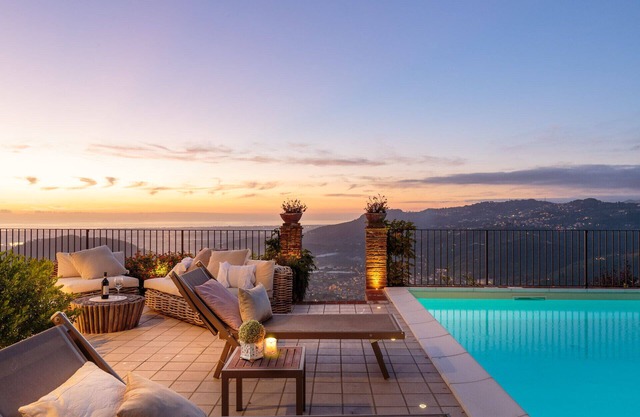 Villa Riviera: Luxury Villa with Pool and Seaview, close to Forte dei Marmi and Lucca