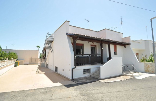 Villa Romano 9 Schlafplätze – Torre Suda