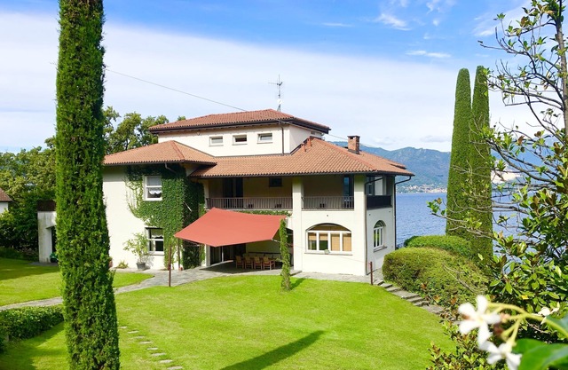VILLA RONDELLA by KlabHouse w/7BR and private beach