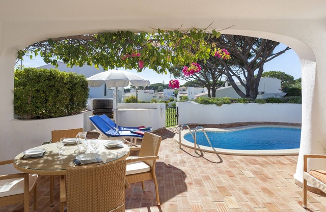 Villa 'Rosa' mit privatem Pool, WLAN und Klimaanlage