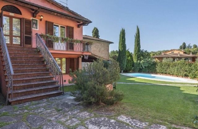 Villa Rosina Komfortable Ferienresidenz