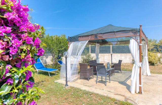 Villa 'Rudy' with Private Terrace, Wi-Fi and Air Conditioning