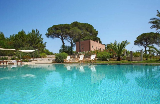 Villa Salentina, privater Pool nur 12 km vom Meer entfernt