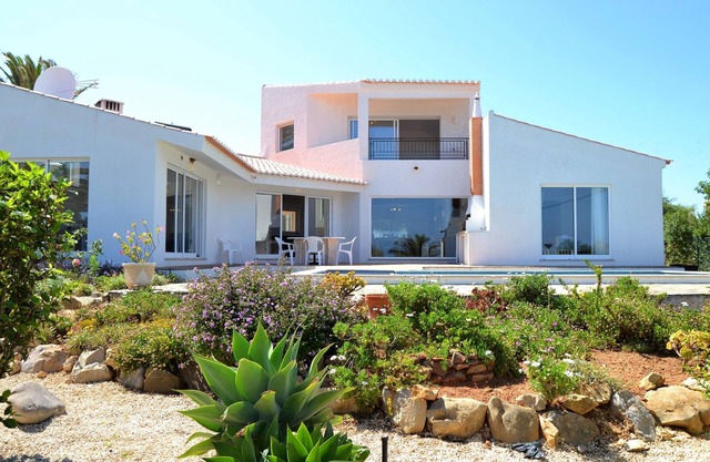 Villa Salema (AK-M4)