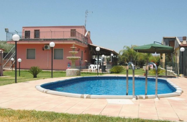 Villa Sally with private pool
