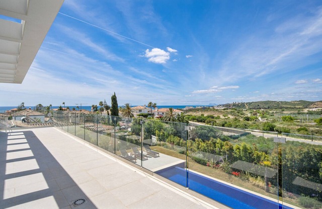 Villa Sander - Calm & Cozy 4-bed Family Villa!