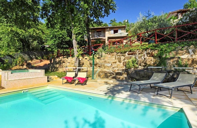 Villa Santarelli - Drei Schlafzimmer Villa, Schläft 5