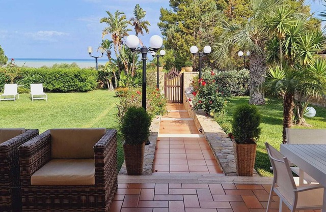 VILLA SANTINA - CEFALù - SEA VIEW AT 150 FROM THE BEACH WITH PRIVATE ACCESS.