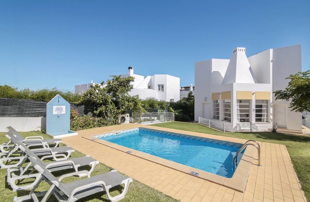 Villa "Santo Estevão" mit privatem Pool, Terrasse und WLAN