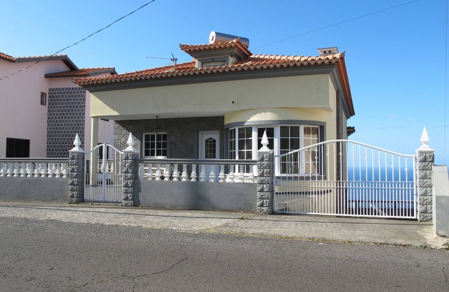 Villa Santos, geräumig, für 7 Personen, entspannte Gegend, mit einer herrlichen Aussicht